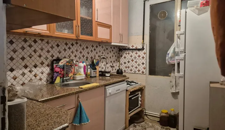 çamdibi merkeze yakın fırsat 2+1 arakat daire