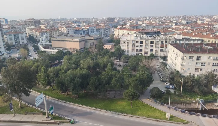 Körfez Manzaralı, Lüks 3+1 Satılık Daire - İzmir Bayraklı