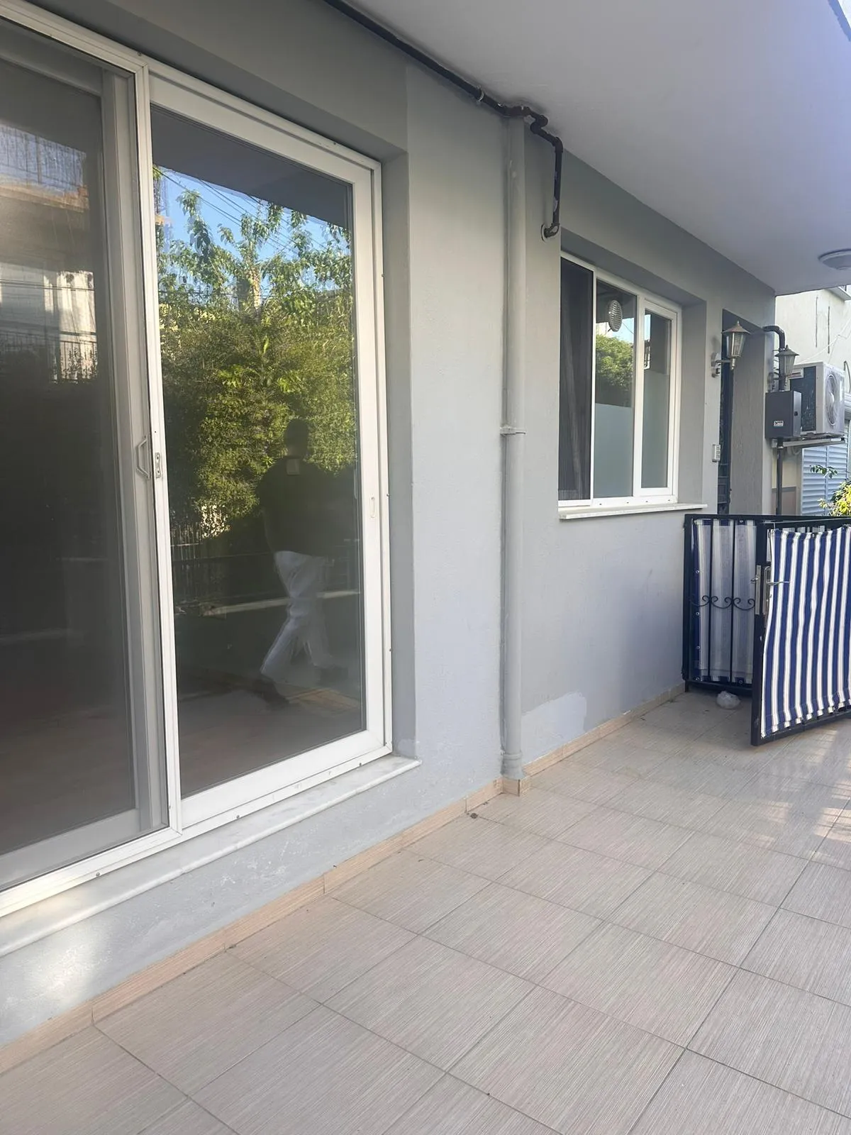 Sahil Evlerinde Bahçeli Doğalgazlı 2+1 Kiralık Ev