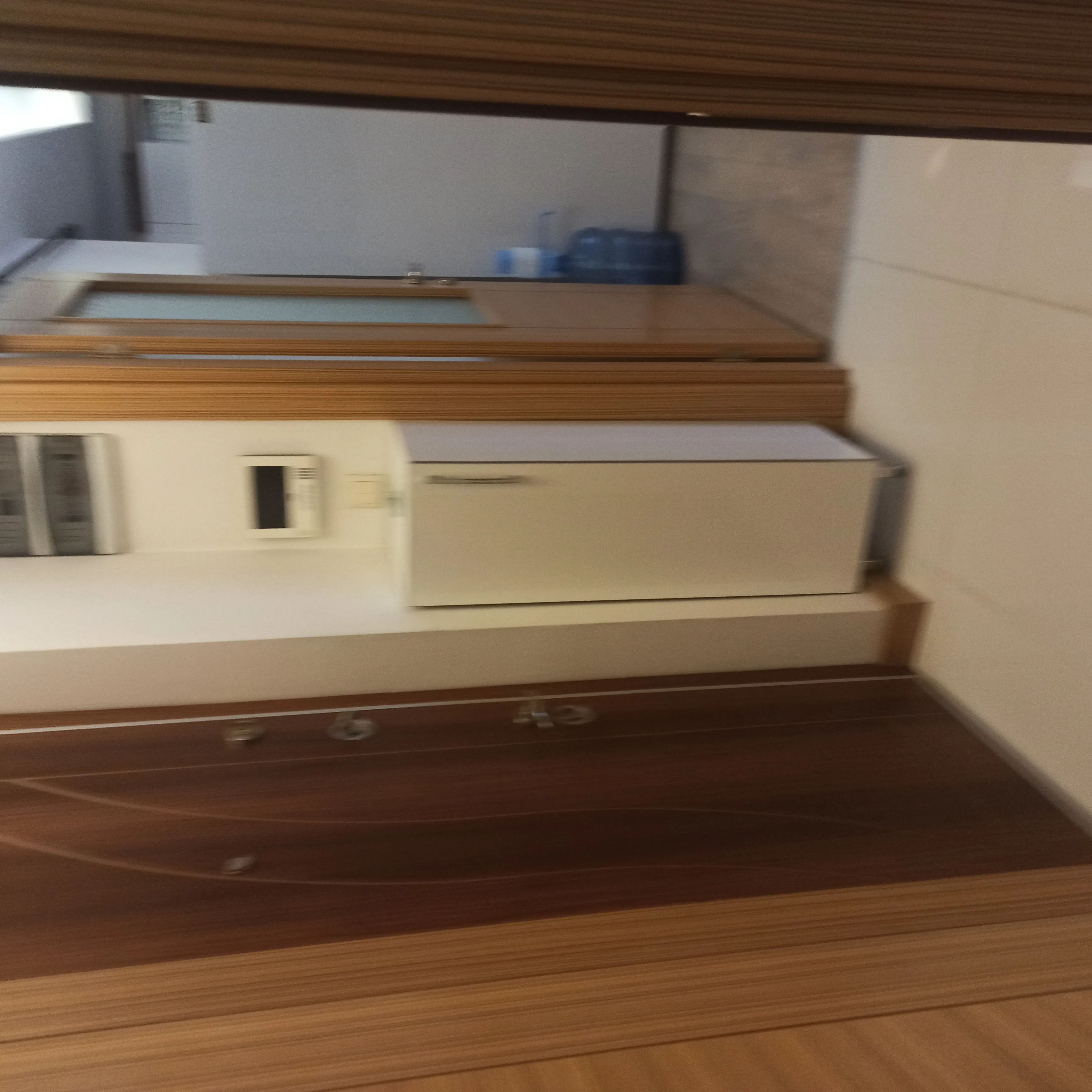 ÖZLER EMLAK-ATAKENT YALI MAH. 1+1 KOMBİLİ Y.ZEMİN DAİRE SATILIKTIR