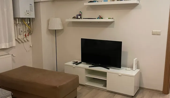 ÖZLER EMLAK-ATAKENT YALI MAH. 1+1 KOMBİLİ Y.ZEMİN DAİRE SATILIKTIR