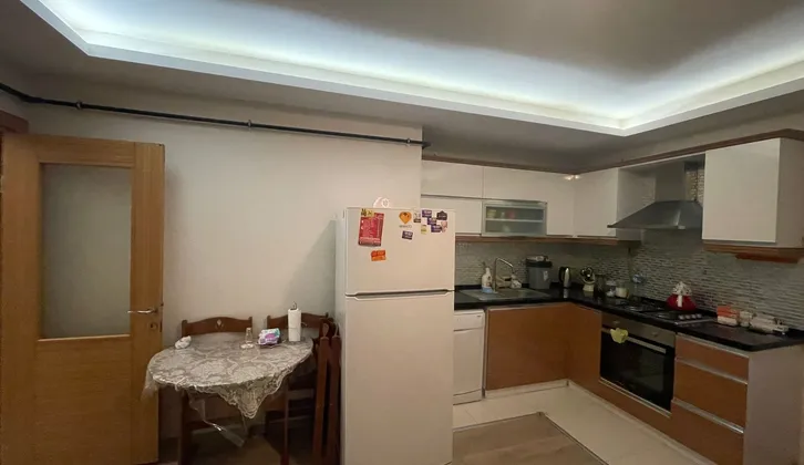 ÖZLER EMLAK-ATAKENT YALI MAH. 1+1 KOMBİLİ Y.ZEMİN DAİRE SATILIKTIR