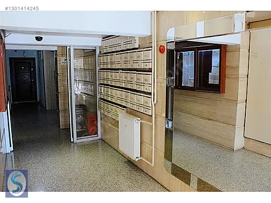 Karşıyaka Bahçelievlerde 3+1 149m2 arakat satılık daire