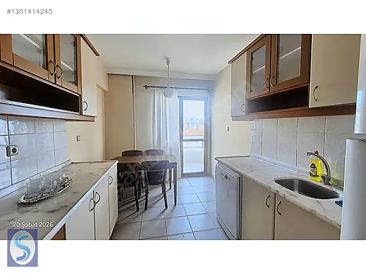 Karşıyaka Bahçelievlerde 3+1 149m2 arakat satılık daire