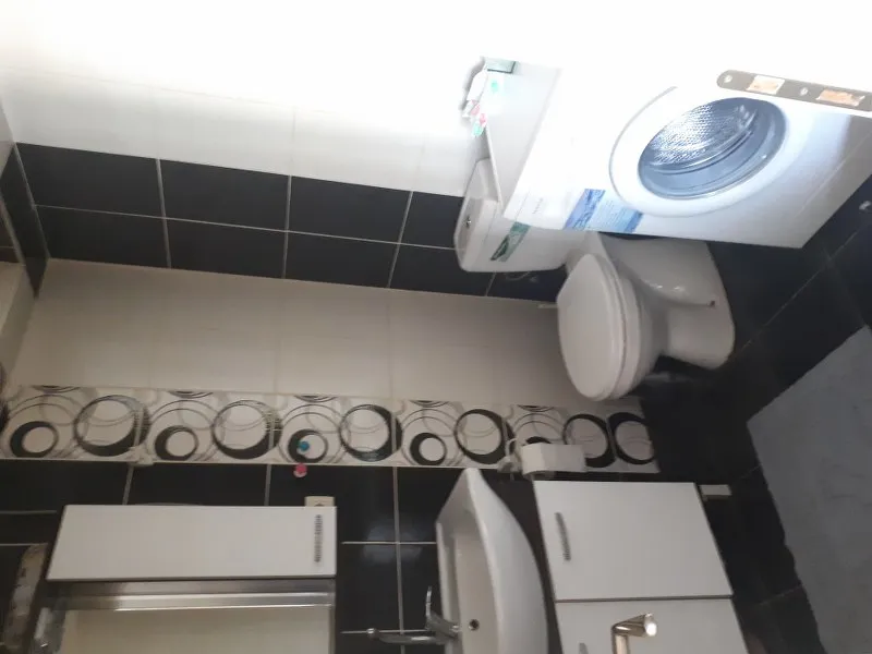 İzmir Buca Adatepe Mahallesi İİBF ve Kampüs Yakınında 1+1 Eşyalı Kiralık Daire