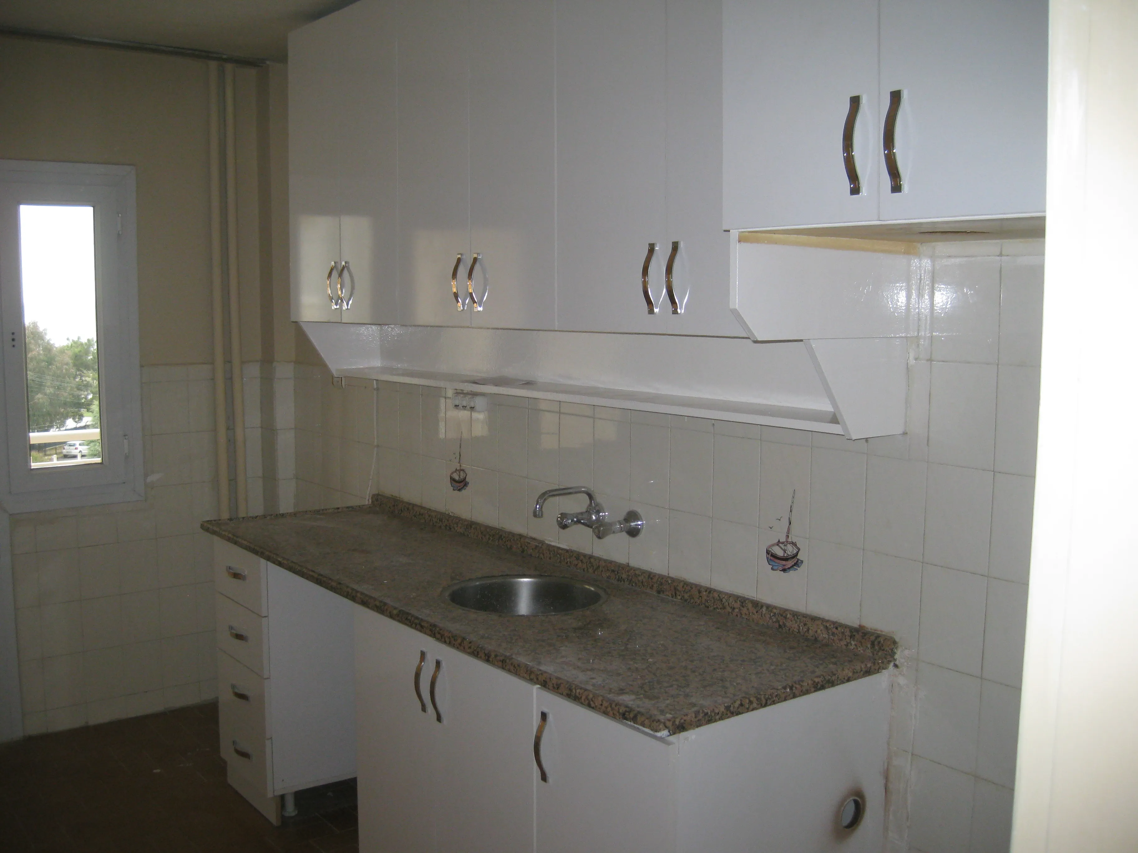 Huzur Mahallesinde Çağdaş Orko Sitesi 3+1 Ara Kat Kiralık Daire