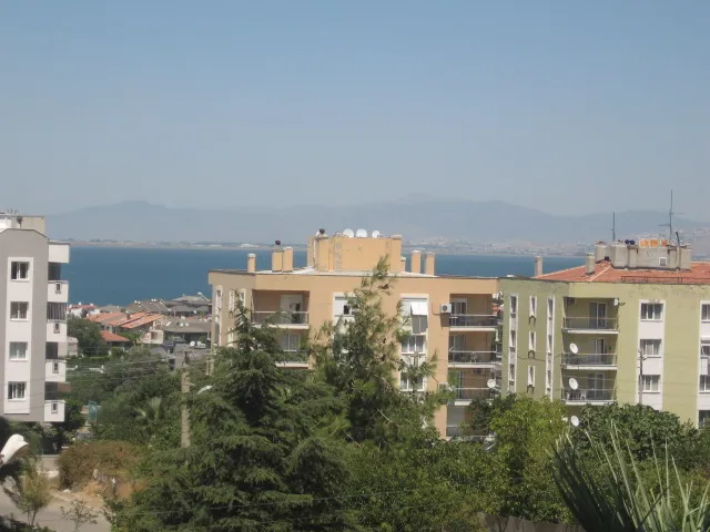 Huzur Mahallesinde Çağdaş Orko Sitesi 3+1 Ara Kat Kiralık Daire