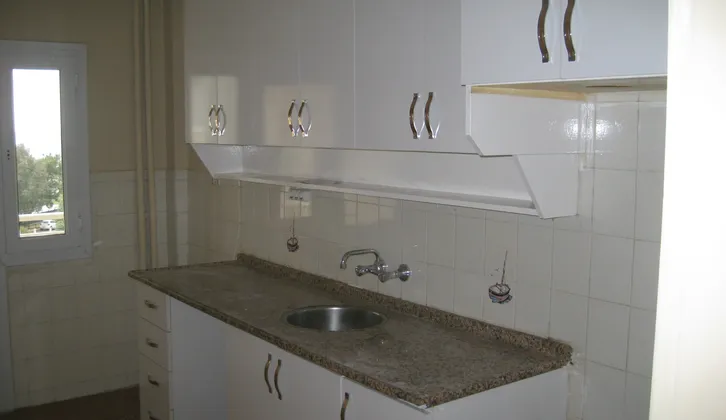 Huzur Mahallesinde Çağdaş Orko Sitesi 3+1 Ara Kat Kiralık Daire