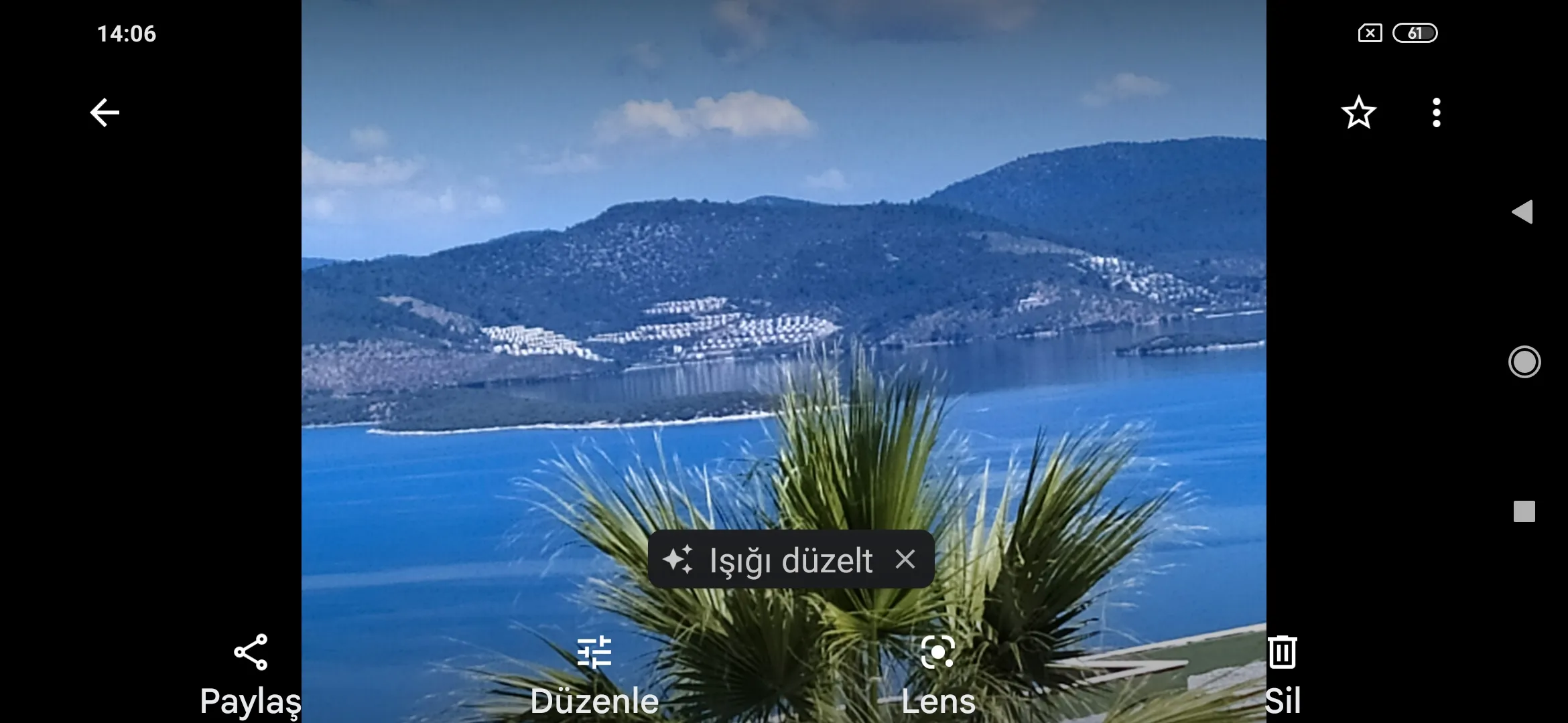 MİLAS GÜLLÜK'TE SUNSET APARTMANLARI SİTESİNDE 2+1 KOMPLE DENİZ HAVUZ MANZARALI DAİRE