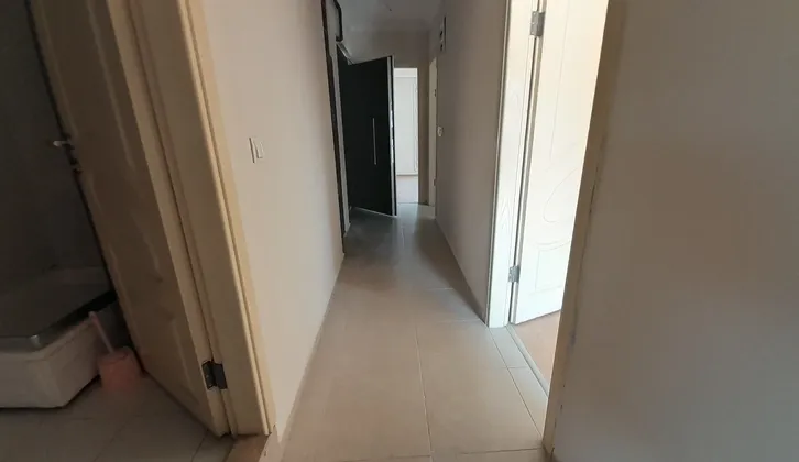 Ertürk Emlak Menderes Merkezde Arakat 2+1 Satılık 115m2 Daire