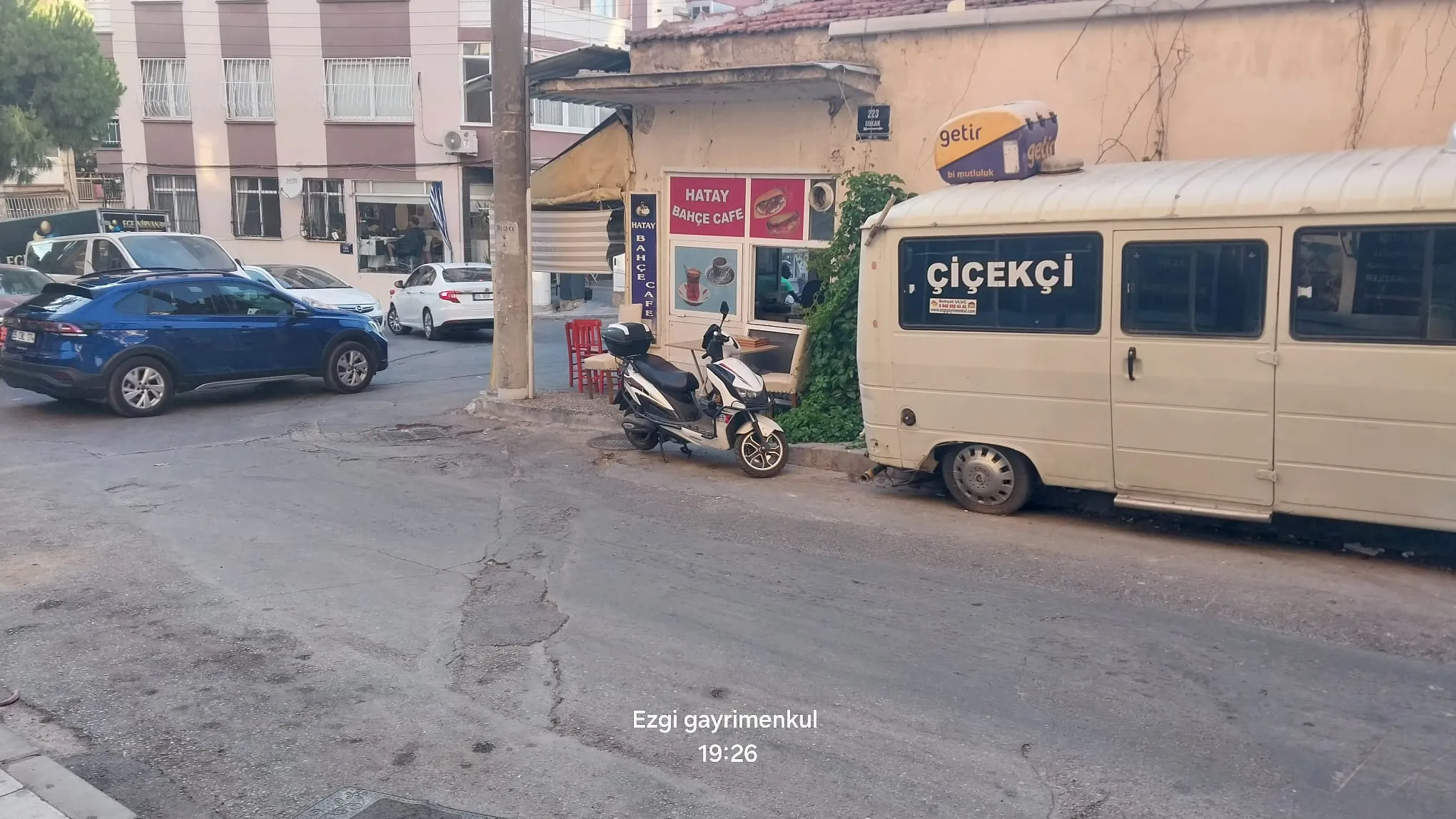 Hatay Nokta Caddesi Yakını 3+1 Klasik Daire - Metro Yakını