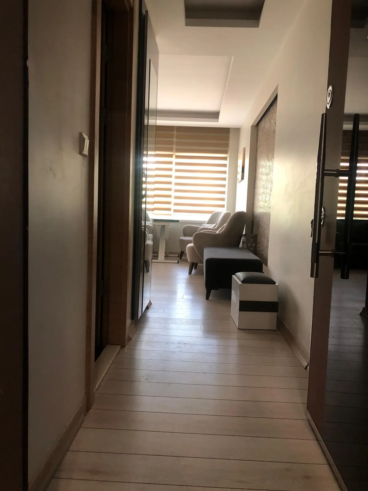 Karabağlar Muammer Akar Mahallesi 1+1 Eşyalı Kiralık Daire