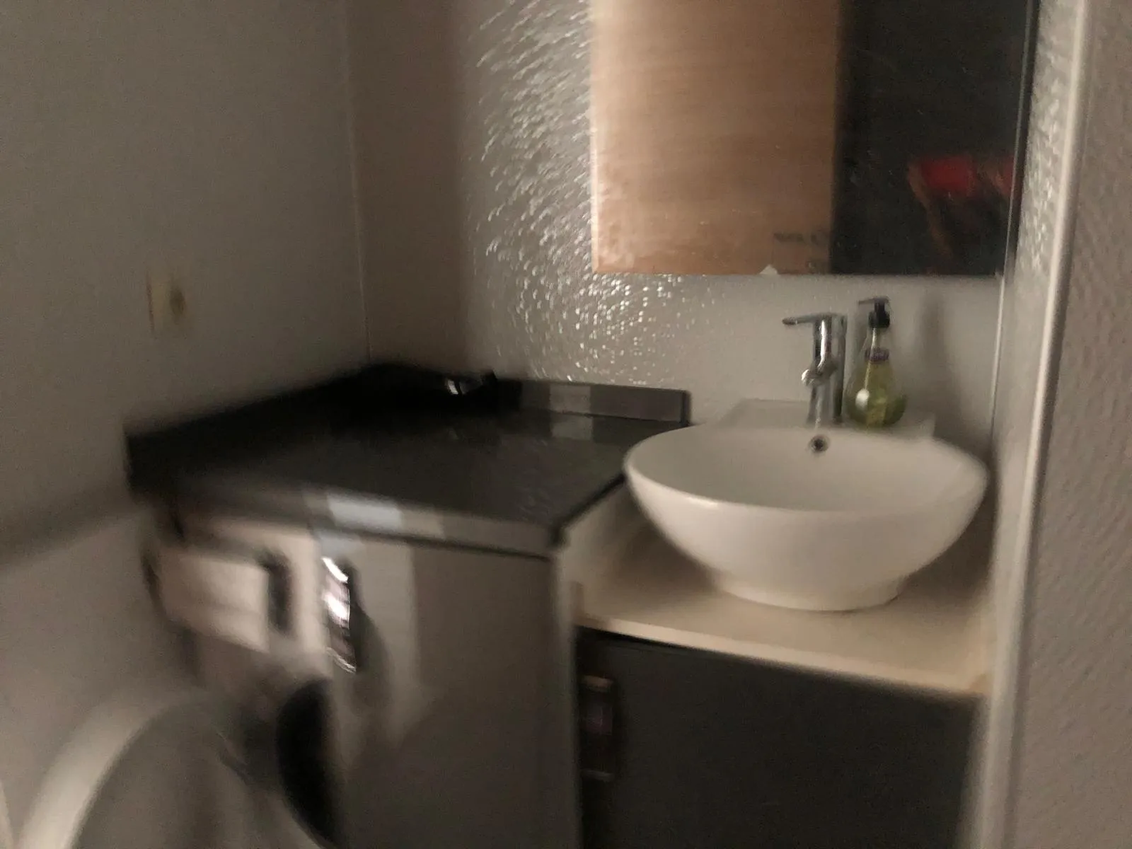 Karabağlar Muammer Akar Mahallesi 1+1 Eşyalı Kiralık Daire