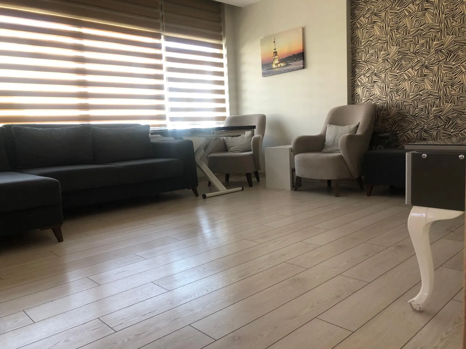 Karabağlar Muammer Akar Mahallesi 1+1 Eşyalı Kiralık Daire