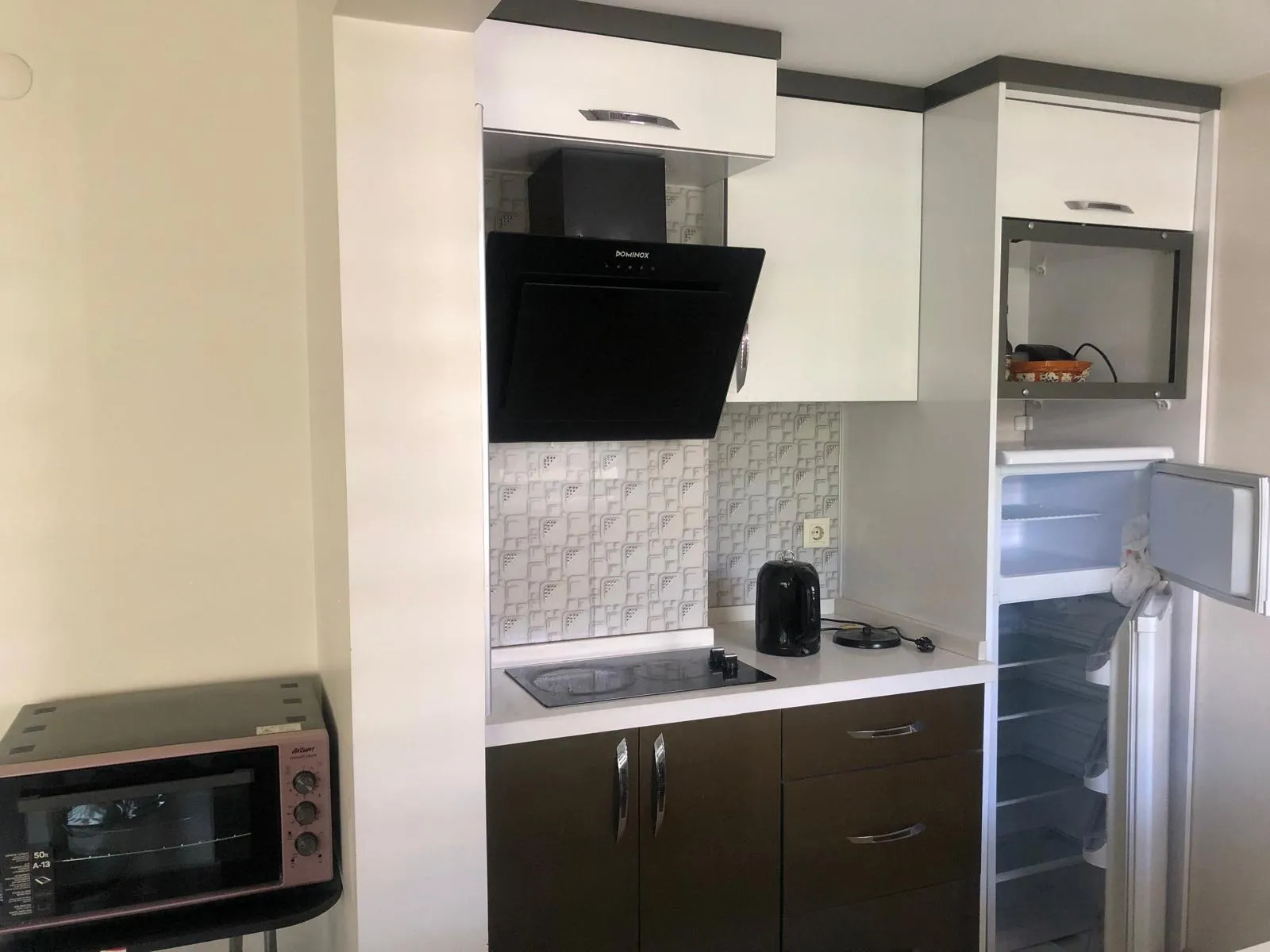 Karabağlar Muammer Akar Mahallesi 1+1 Eşyalı Kiralık Daire