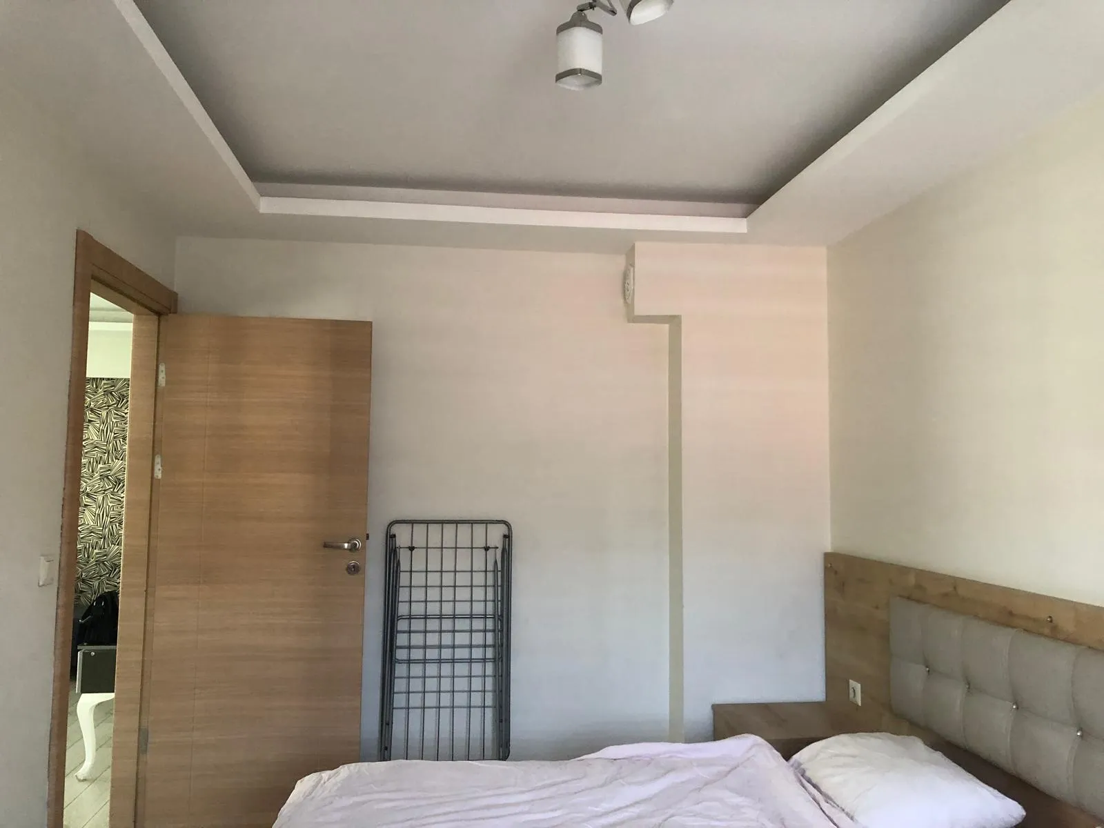 Karabağlar Muammer Akar Mahallesi 1+1 Eşyalı Kiralık Daire