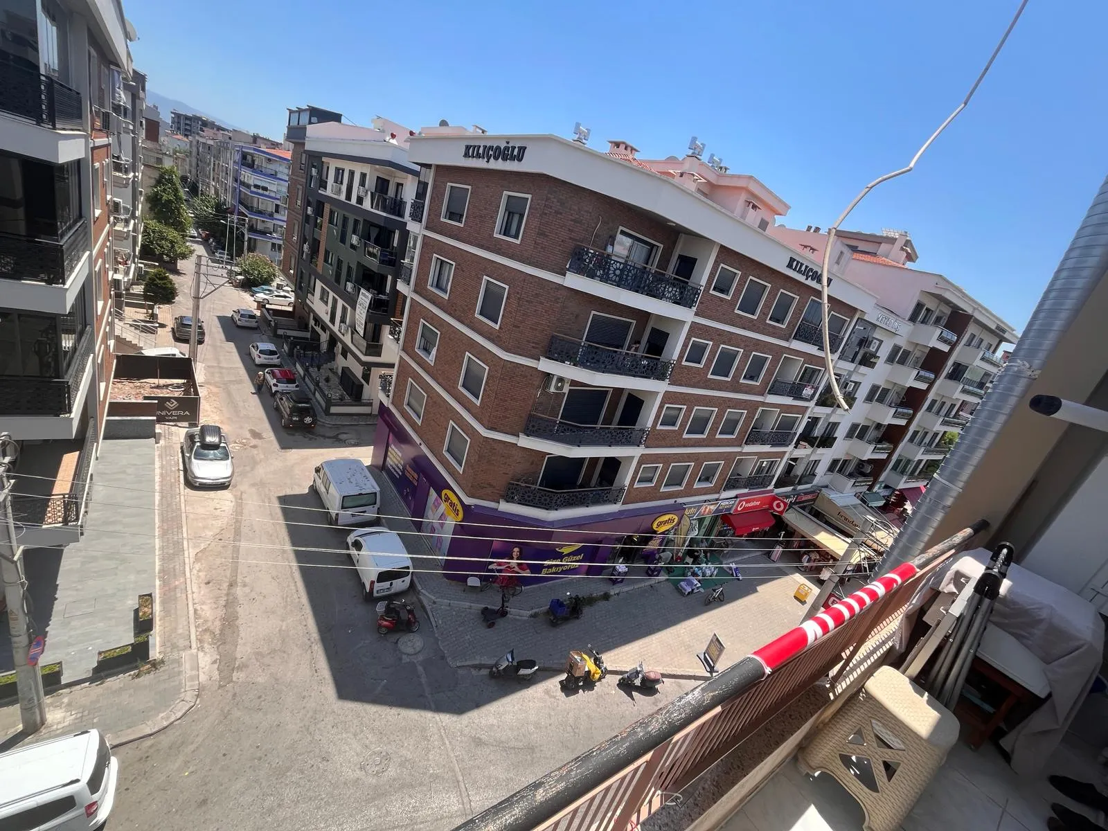 Karşıyaka Şemikler'de Satılık Daire