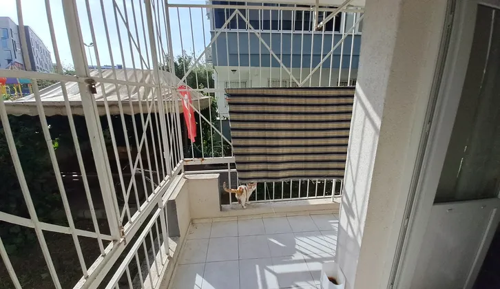 Çiğli Acıbadem Kent Hastanesi Karşısı Harika Lokasyona Sahip Fırsat Daire