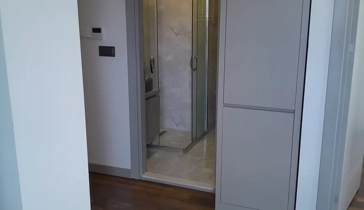 bornovada kiralık daire bir atı bir eşyalı