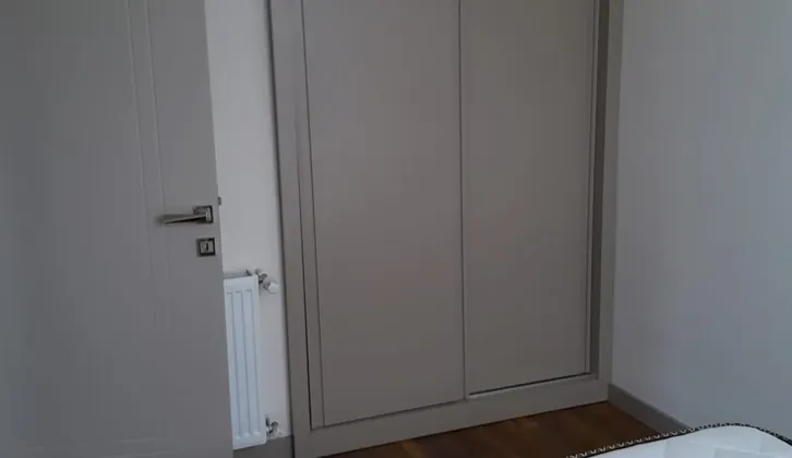 bornovada kiralık daire bir atı bir eşyalı