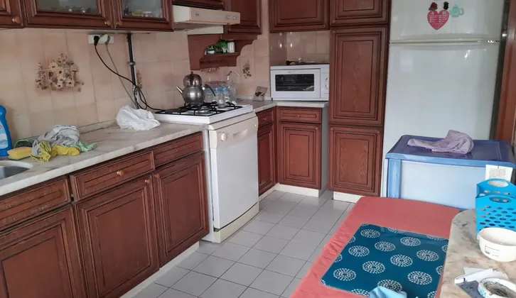 bornovada kıralık  üç artı bir eşyalı ful
