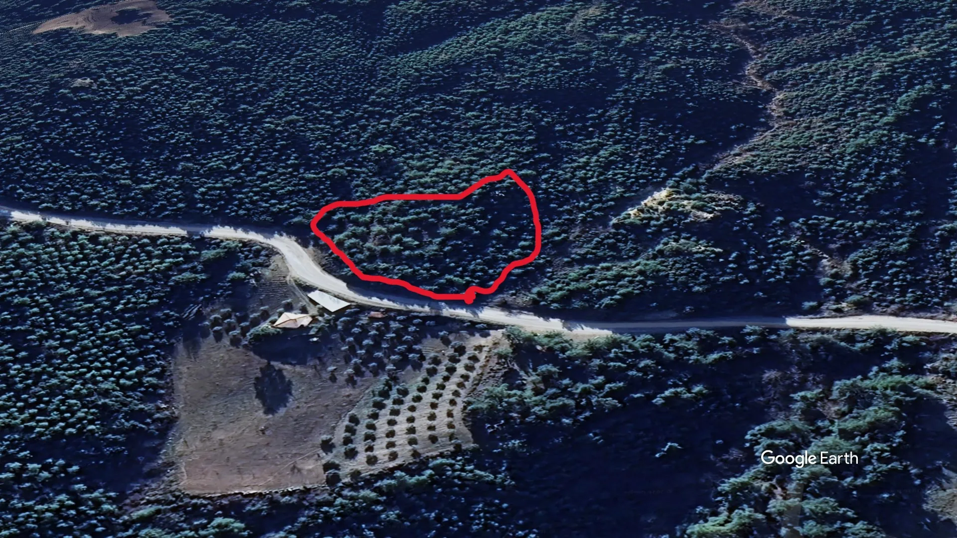 FIRSAT !! Özusta Gayrimenkul'den Yatırımcılarına Manisa Ahmetli'de Yola 100 m Cepheli Harika Tarla