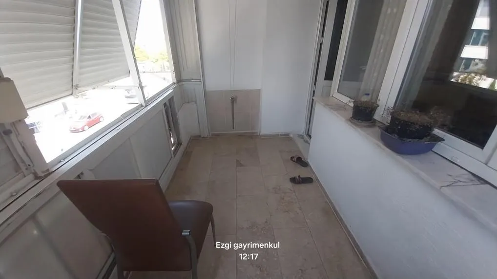 Buca Şirinyer Koşu ve Buca Tıp Karşısı 3+1 Eşyalı Daire