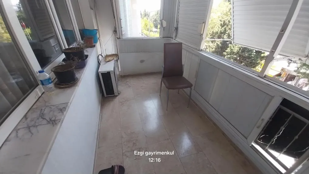 Buca Şirinyer Koşu ve Buca Tıp Karşısı 3+1 Eşyalı Daire