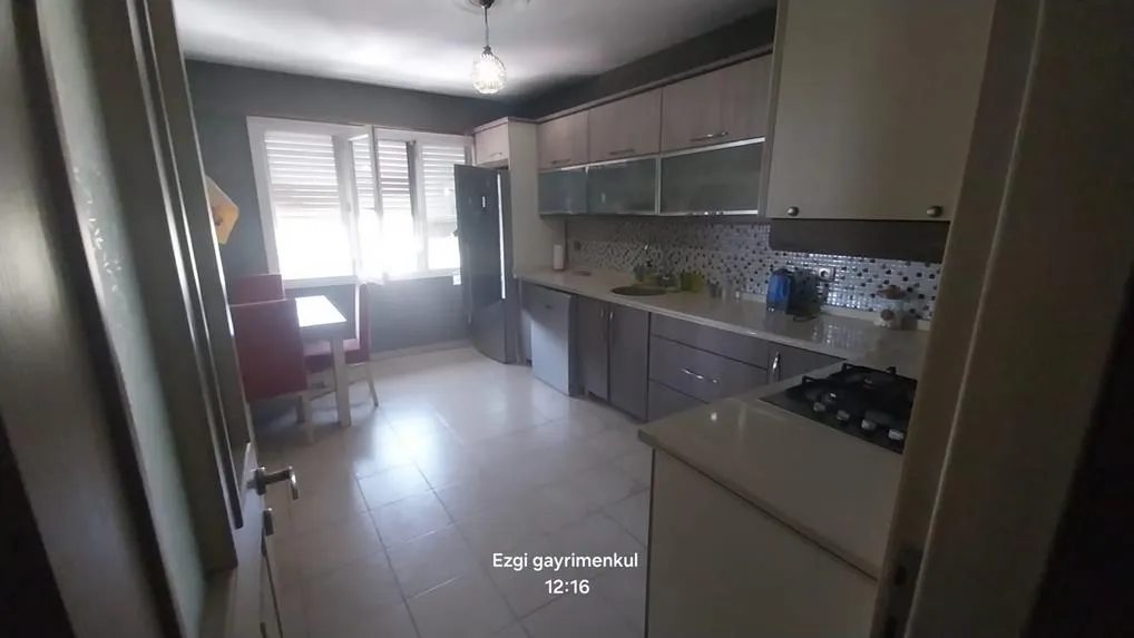 Buca Şirinyer Koşu ve Buca Tıp Karşısı 3+1 Eşyalı Daire