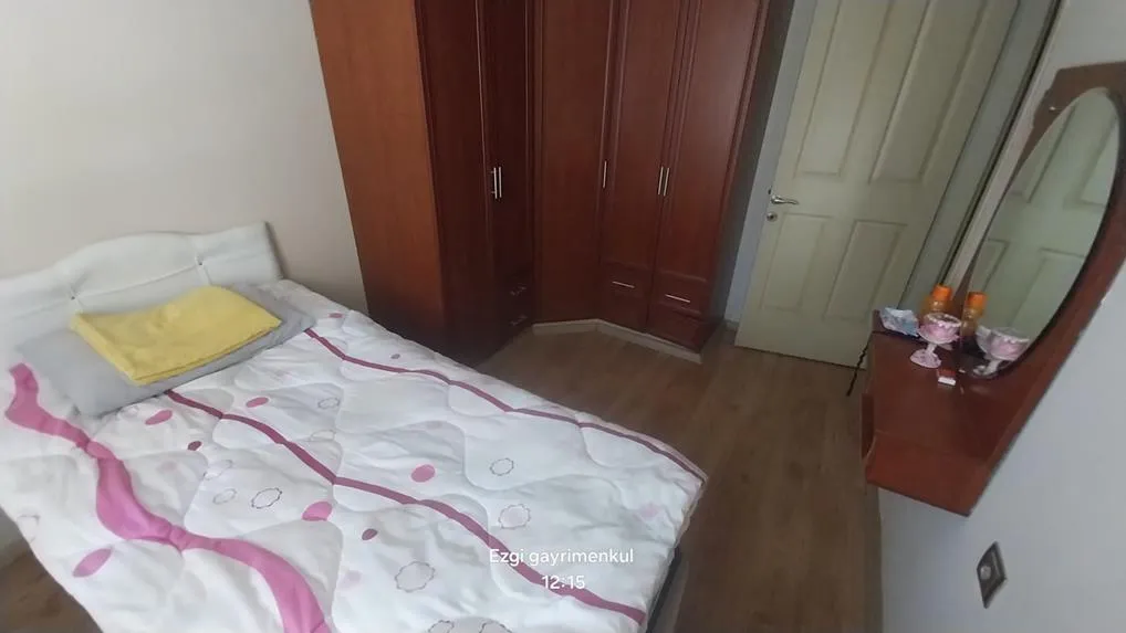 Buca Şirinyer Koşu ve Buca Tıp Karşısı 3+1 Eşyalı Daire