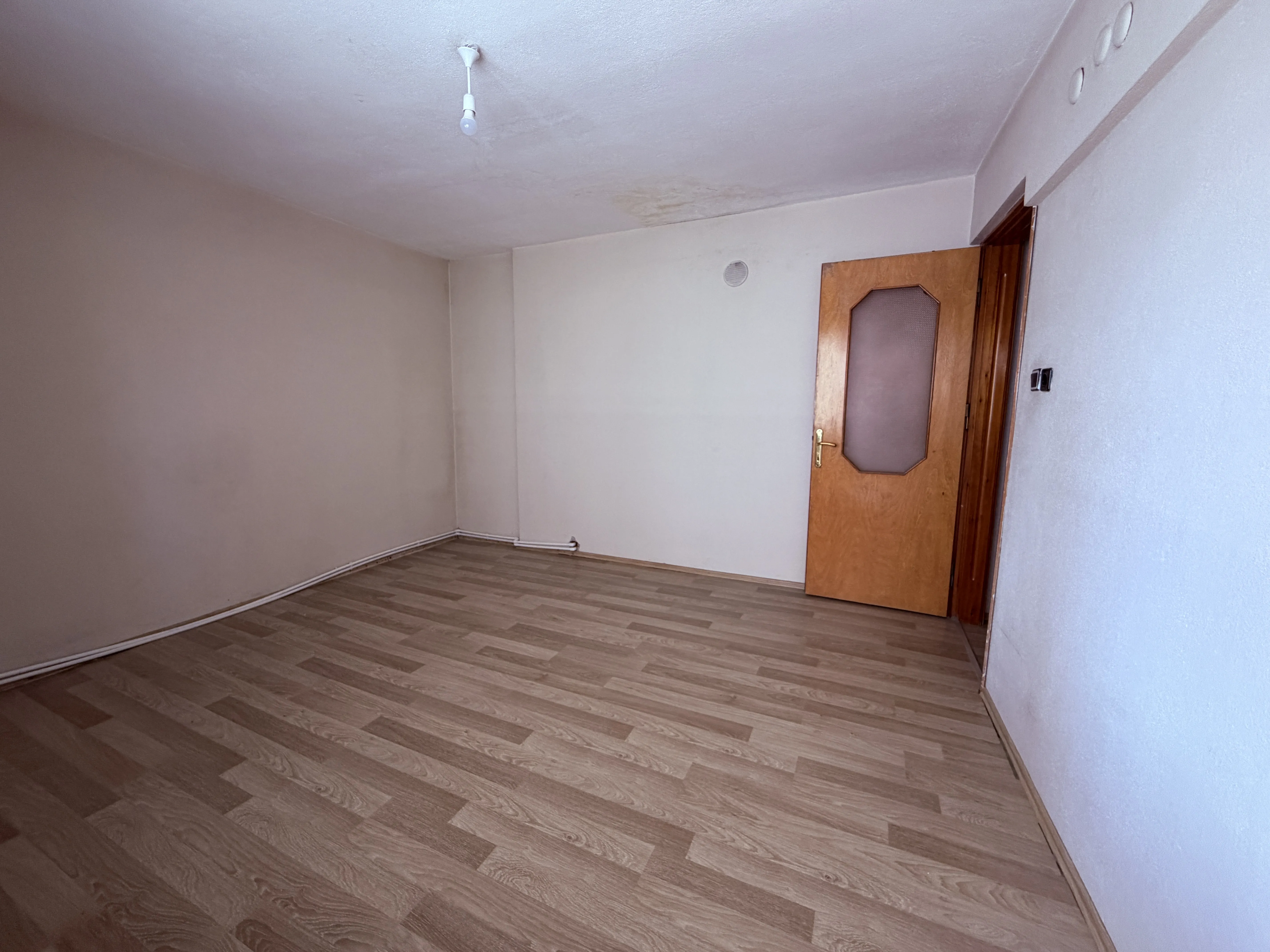 İzmir Kemalpaşada kiralık 3+1 daire