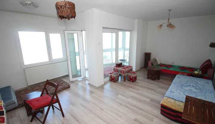 Göztepe’de, Deniz Manzaralı 3+1 Yaşam Fırsatı!