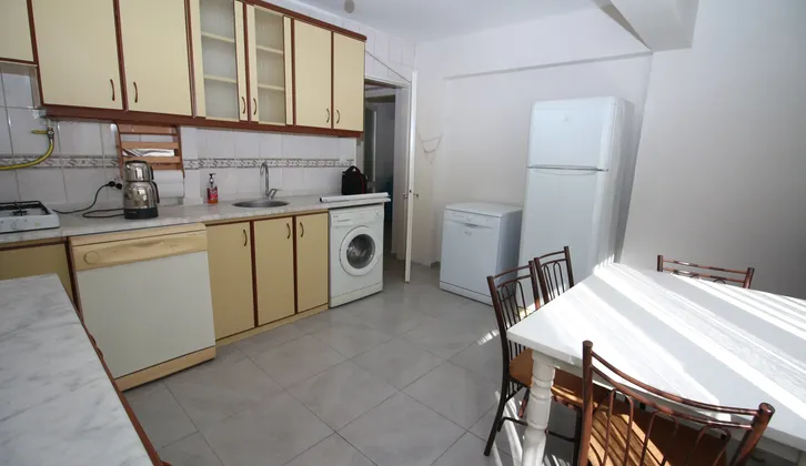 Basınsitesi'nde Otoparklı Bahçe Katı 2+1