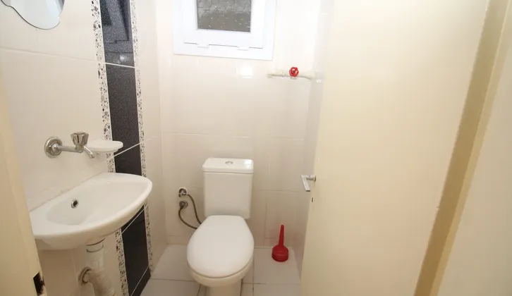 Basınsitesi'nde Otoparklı Bahçe Katı 2+1