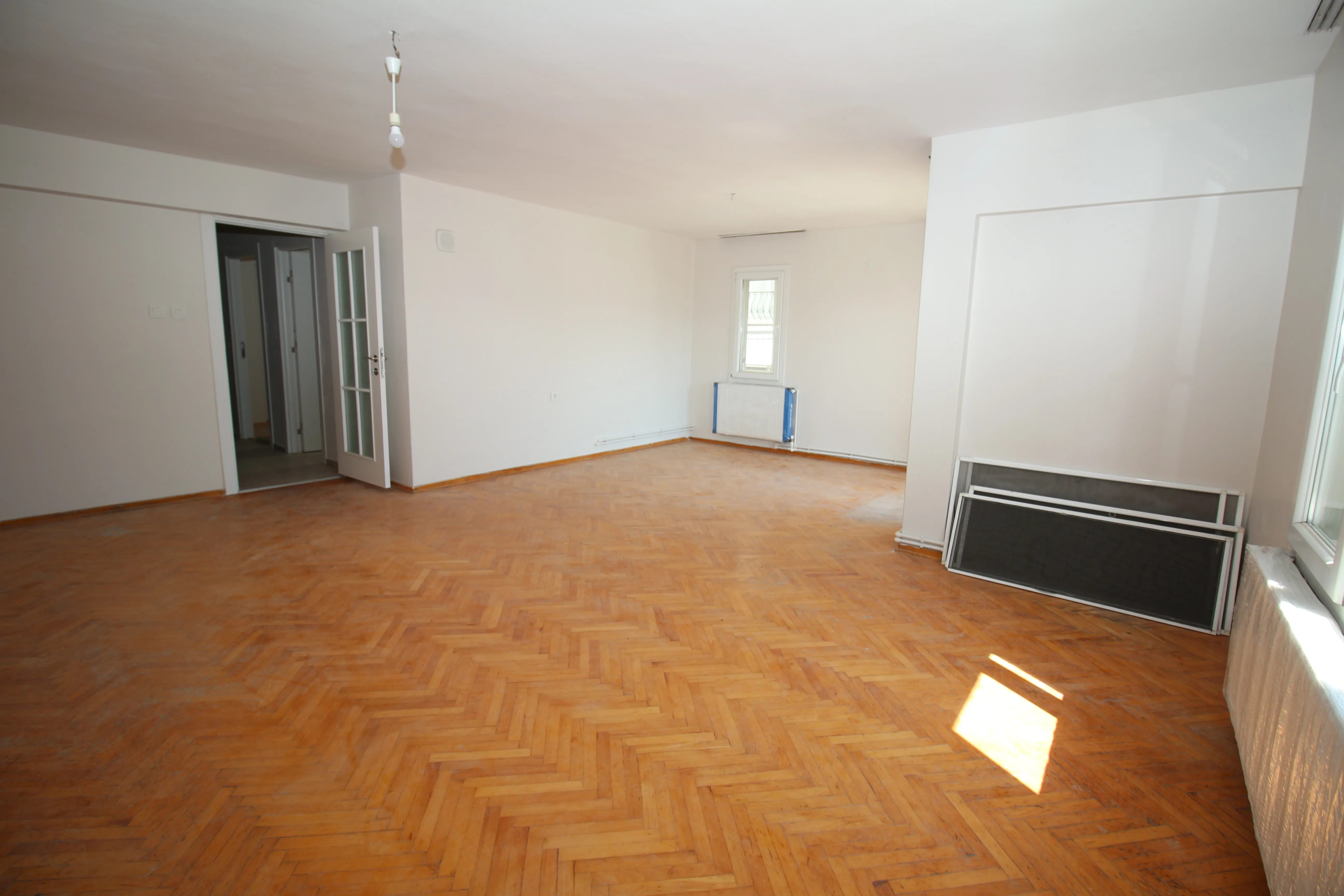 Basınsitesi Mah. Deniz Manzaralı Önü Açık 3+1