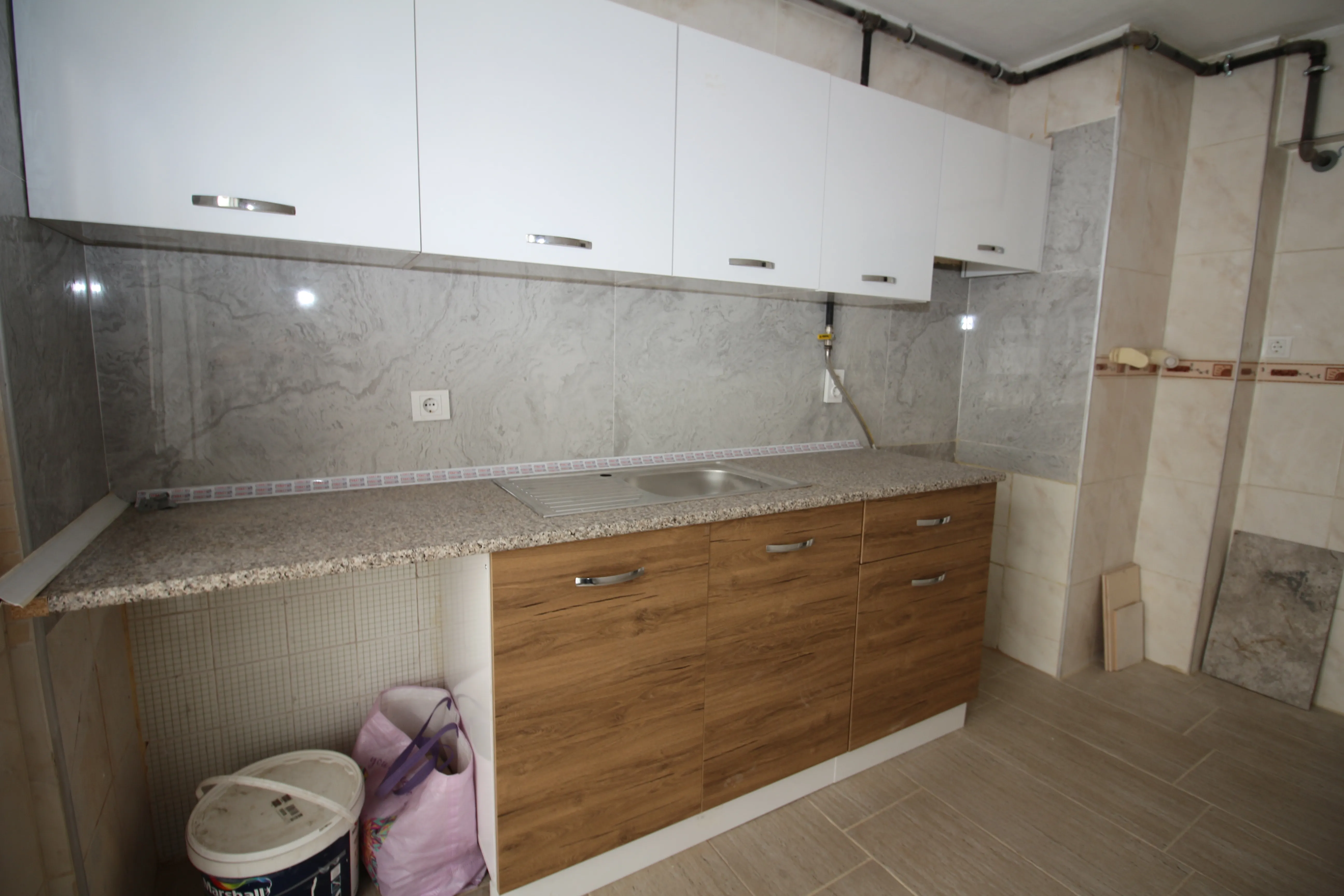 Basınsitesi Mah. Deniz Manzaralı Önü Açık 3+1