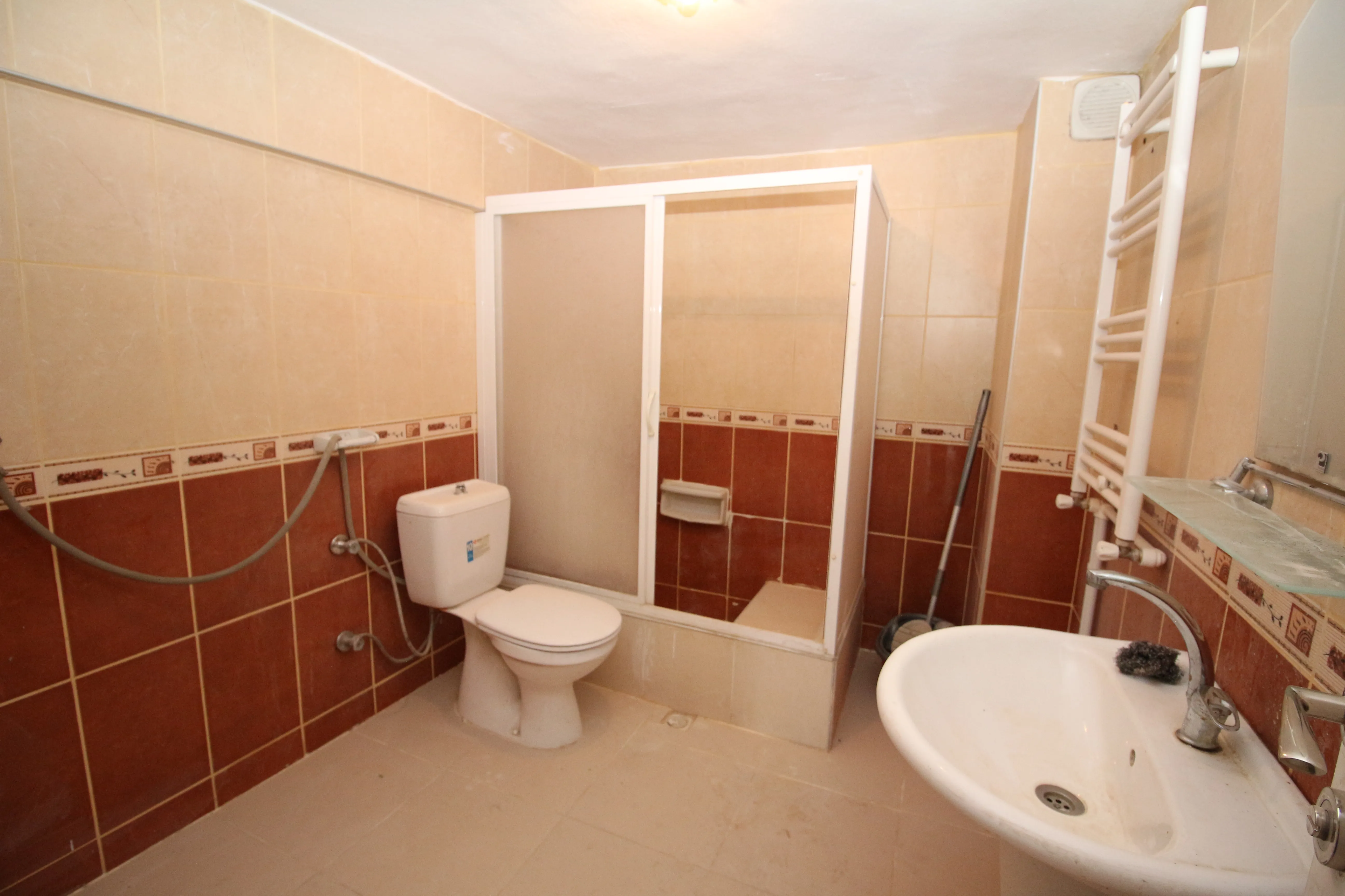 Basınsitesi Mah. Deniz Manzaralı Önü Açık 3+1