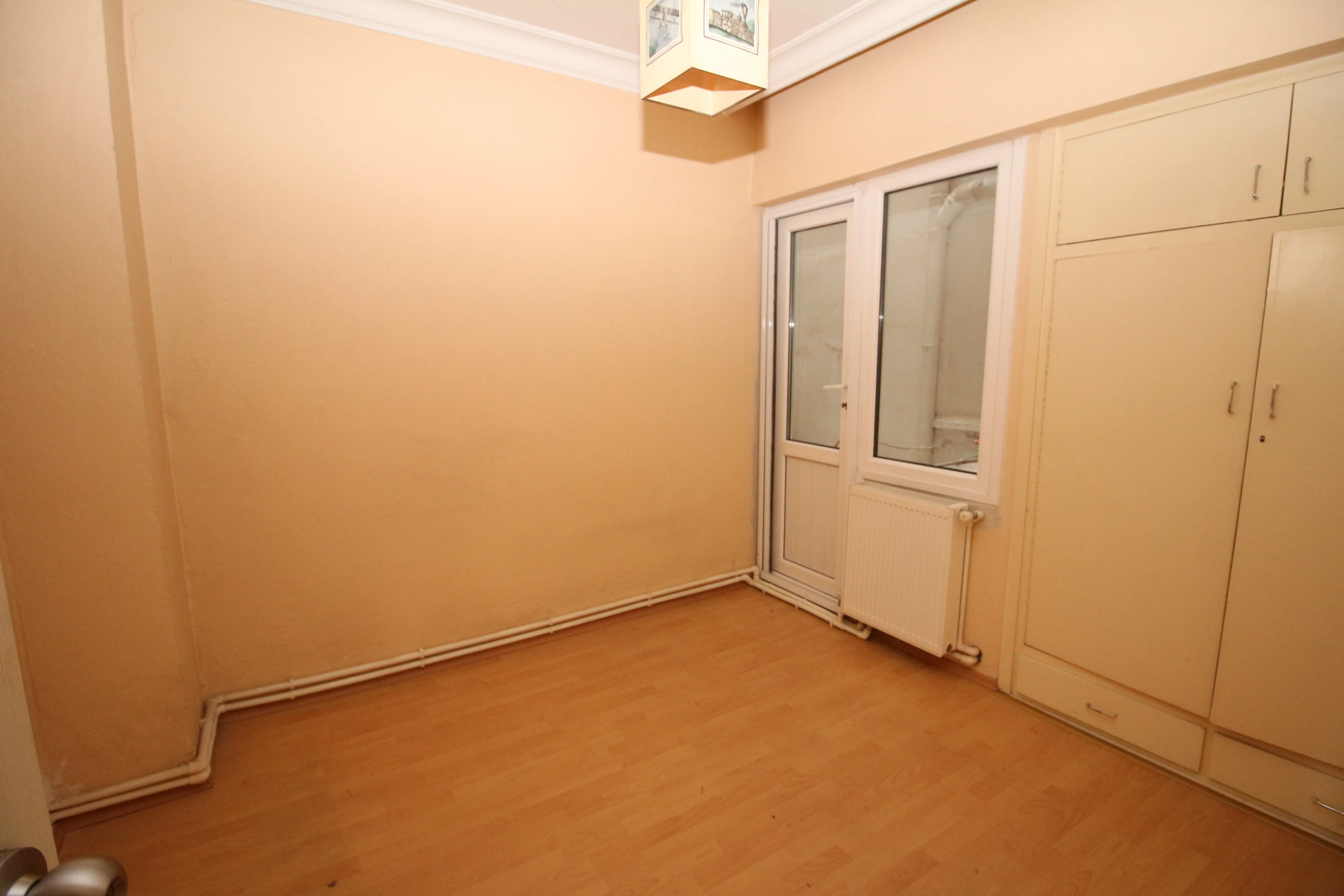 Esenyalı Mah. Doğalgazlı Yüksek Giriş Açık Mutfak 3+1
