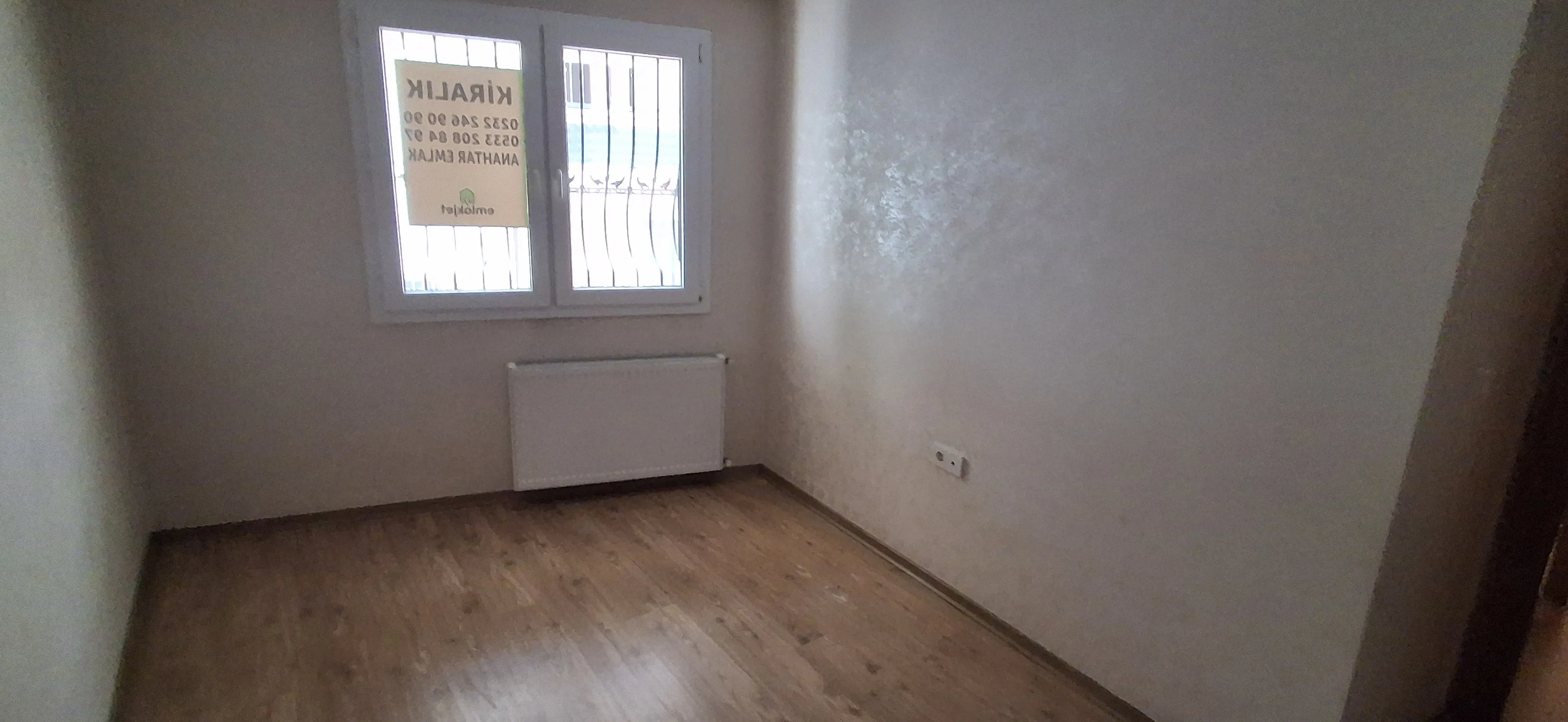 Selvili Mah. Genç Binada Otoparklı Doğalgazlı 2+1