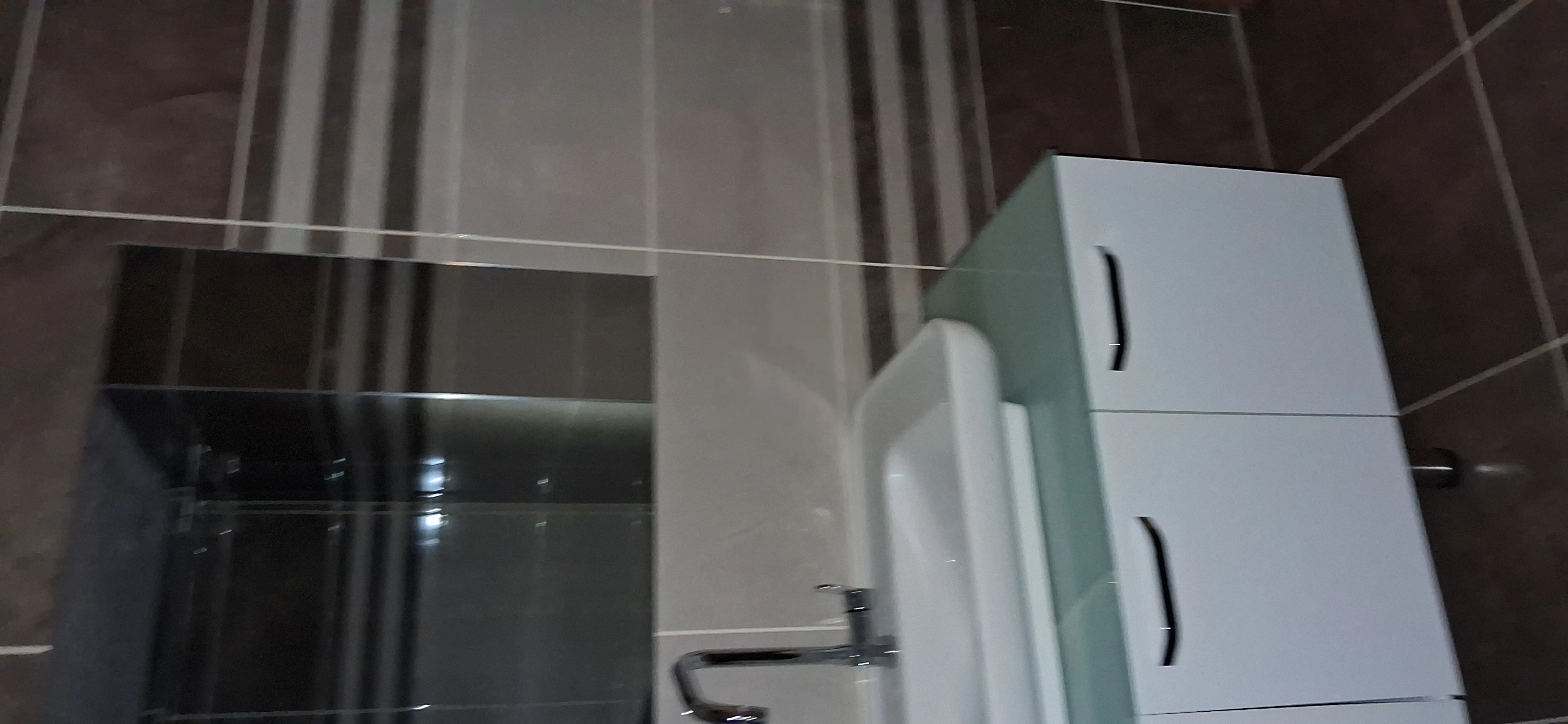 Selvili Mah. Genç Binada Otoparklı Doğalgazlı 2+1