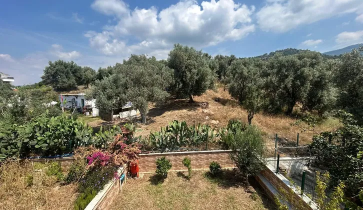 Özdere Çukuraltı Deniz ve Doğa Manzaralı Tripleks Eşyalı Villa