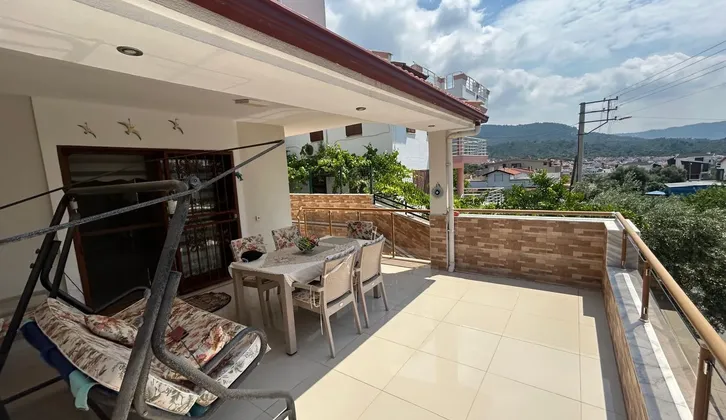 Özdere Çukuraltı Deniz ve Doğa Manzaralı Tripleks Eşyalı Villa