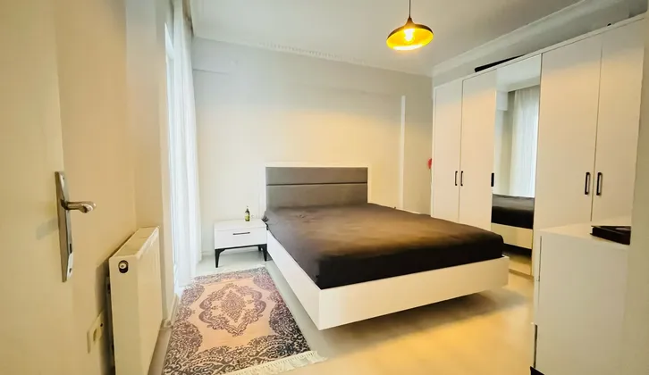 Dedebaşı Mahallesinde Eşyalı Ferah 1+1 Daire