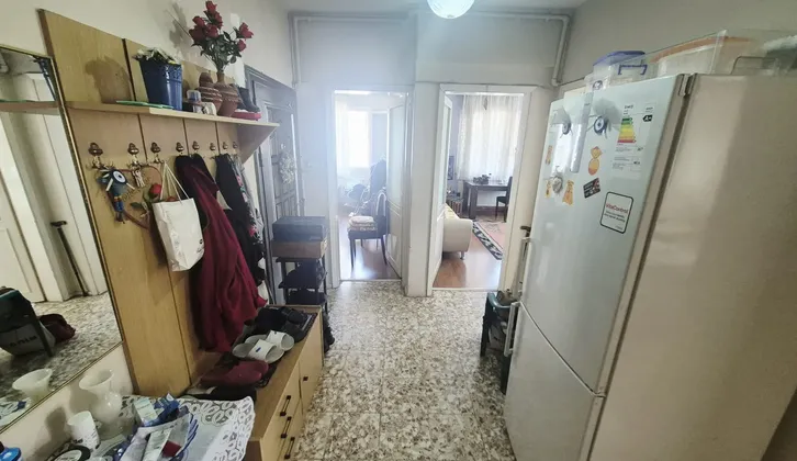Buca Yiğitler Mahallesi Merkezi Konumda Ara Kat 3+1 Daire