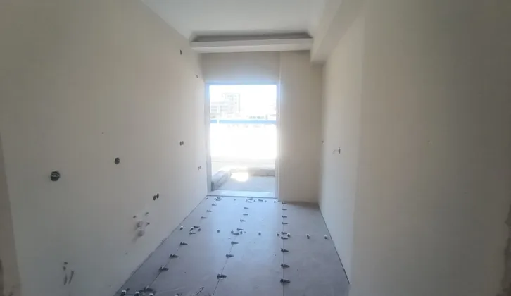 Sakarya caddesi üzerinde sıfır daire
