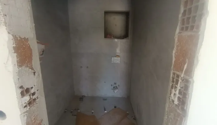 Sakarya caddesi üzerinde sıfır daire
