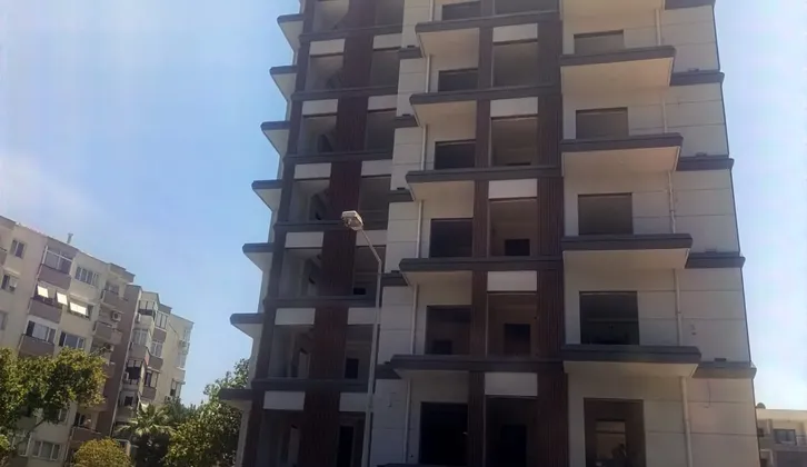 Sakarya caddesi üzerinde sıfır daire