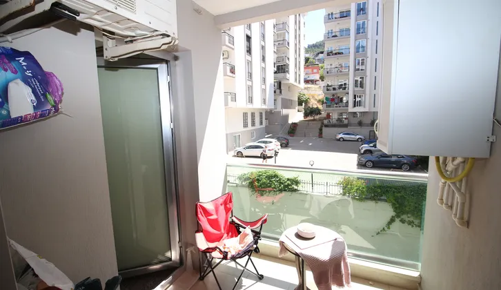 Narlı Mahallesinde Genç Binada Asansörlü Doğalgazlı 2+1