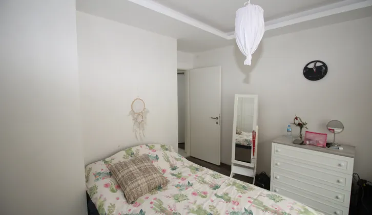 Narlı Mahallesinde Genç Binada Asansörlü Doğalgazlı 2+1