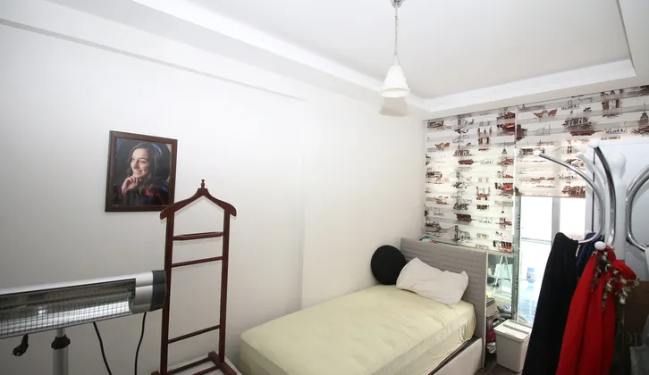 Narlı Mahallesinde Genç Binada Asansörlü Doğalgazlı 2+1